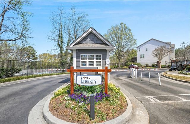 1736 Liberty Parkway NW, Atlanta, GA 30318