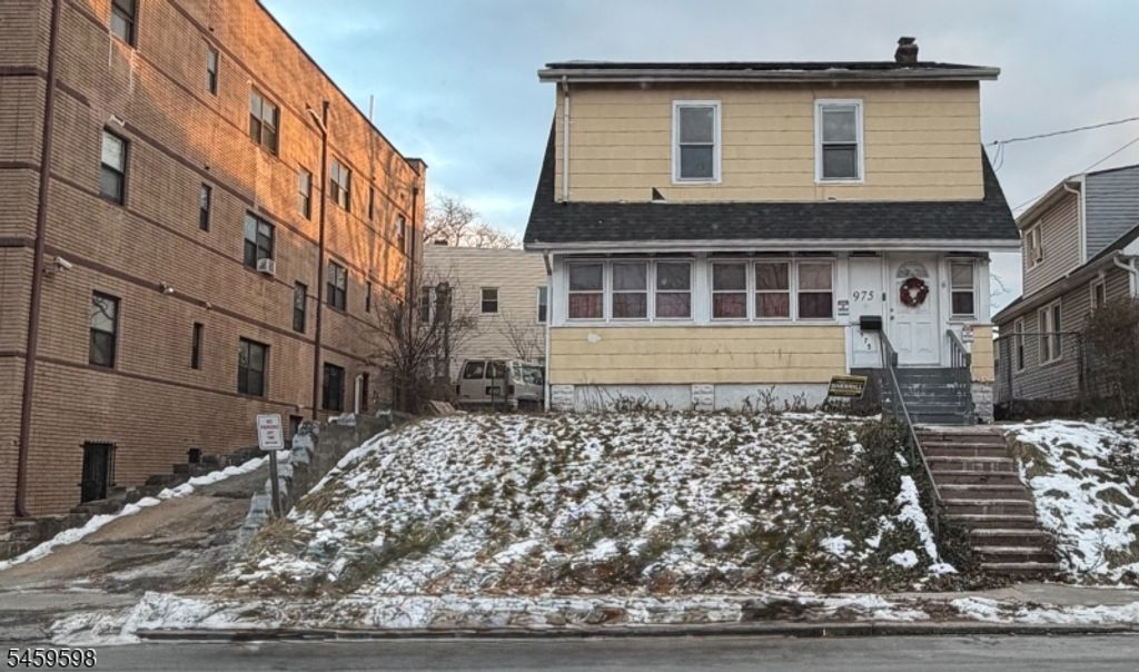 973 18Th Ave, Newark City, NJ 07106 — exterior