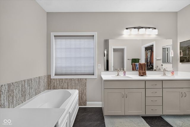 14944 Starboard Road, Fishers, IN 46040