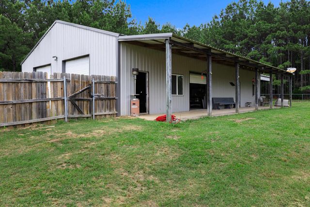 22624 SH 154, Diana, TX 75640
