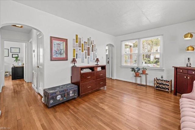 339 E Leicester AVE, Norfolk, VA 23503