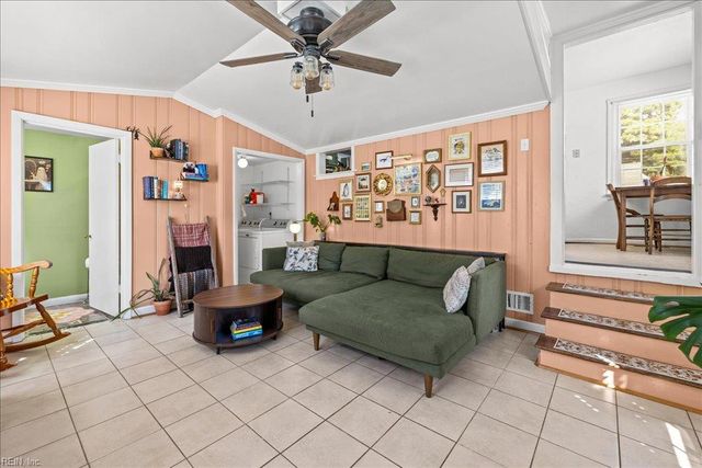 339 E Leicester AVE, Norfolk, VA 23503