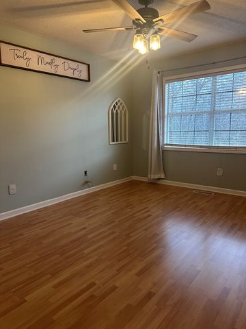 106 Candle Brook Drive, Dothan, AL 36303