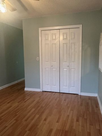 106 Candle Brook Drive, Dothan, AL 36303