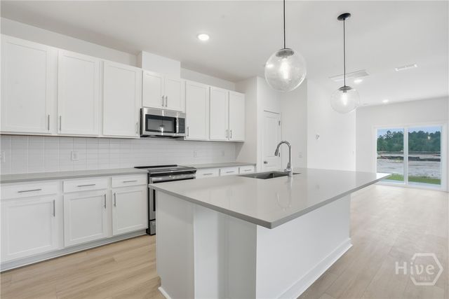 295 Kingswood Circle, Savannah, GA 31302