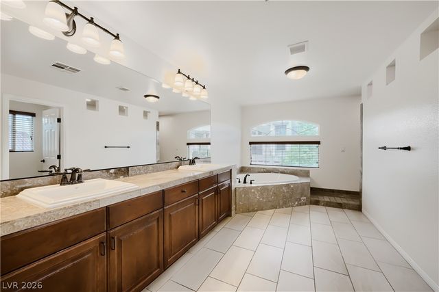 9728 Golden Thread Court, Las Vegas, NV 89141