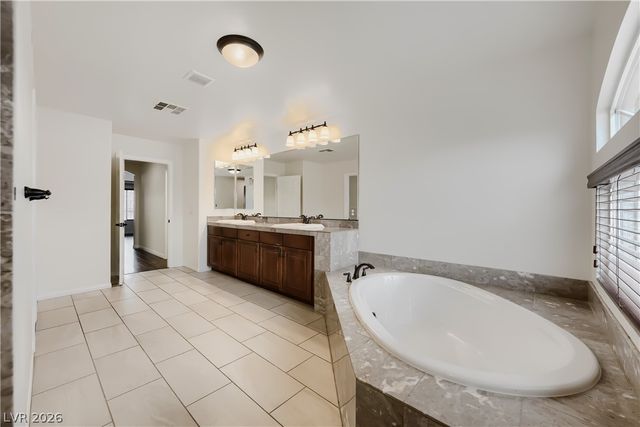 9728 Golden Thread Court, Las Vegas, NV 89141