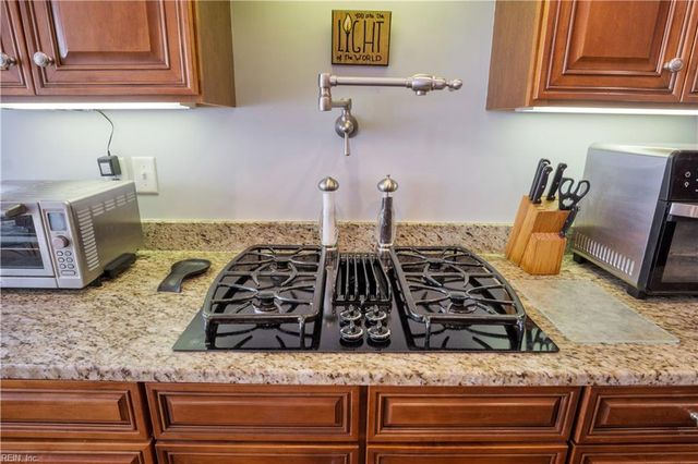 7635 Patriots Landing PL, Quinton, VA 23141