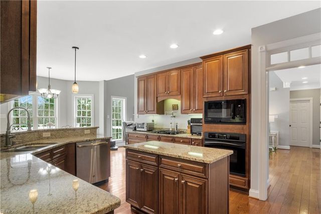 7635 Patriots Landing PL, Quinton, VA 23141