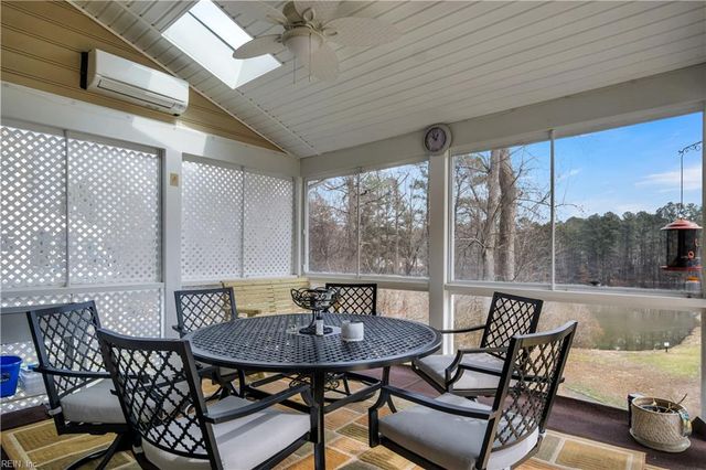 7635 Patriots Landing PL, Quinton, VA 23141