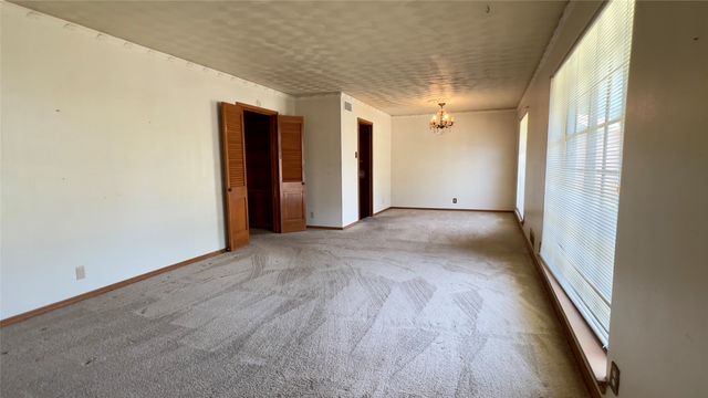 1006 Whitestone Lane, Dallas, TX 75232