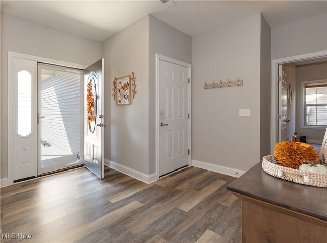 9237 Woodland Blue Drive, Seville, OH 44273