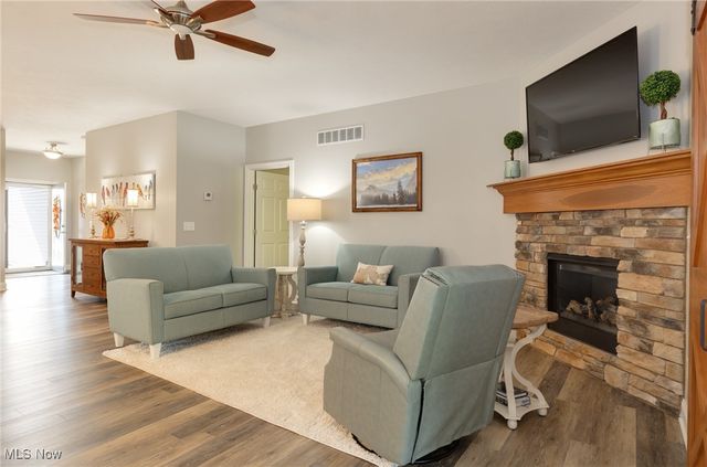 9237 Woodland Blue Drive, Seville, OH 44273