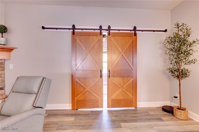 9237 Woodland Blue Drive, Seville, OH 44273