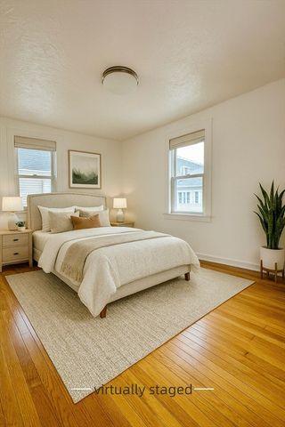 11 Murphy Ct, Newton, MA 02458