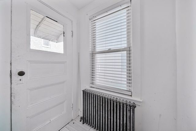 11 Murphy Ct, Newton, MA 02458