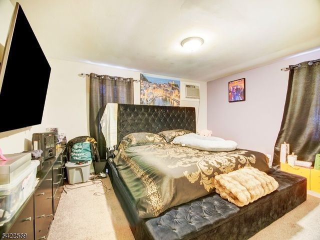310 Boulevard Dr, Wayne Twp., NJ 07470