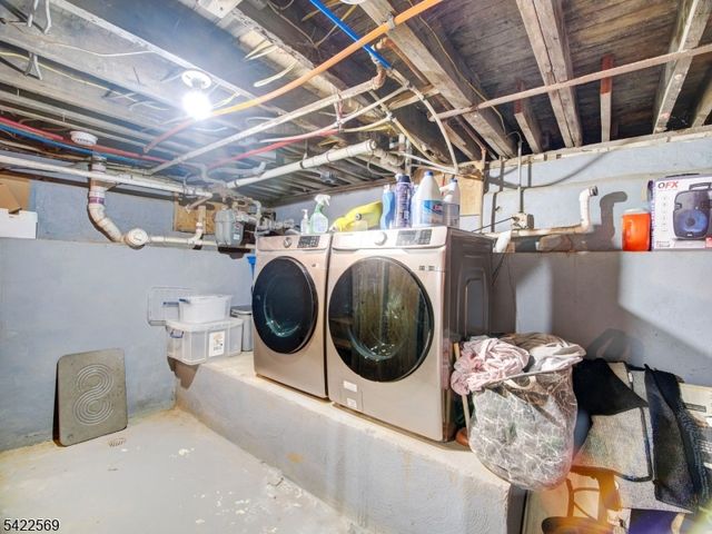 310 Boulevard Dr, Wayne Twp., NJ 07470