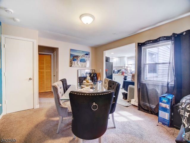 310 Boulevard Dr, Wayne Twp., NJ 07470