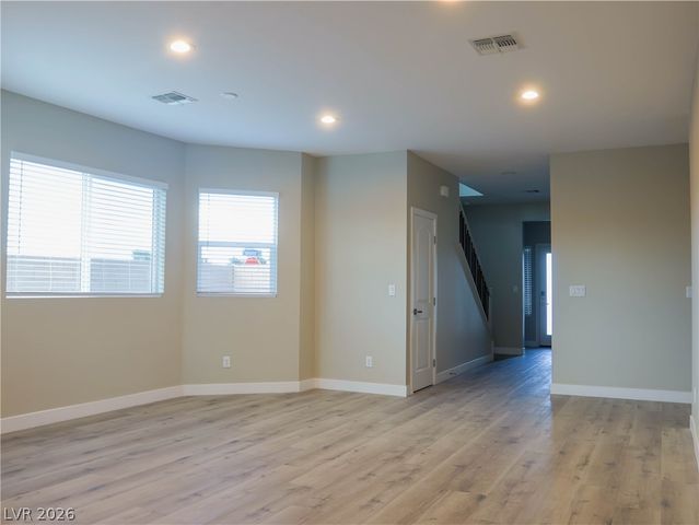 3809 Allen Lane, North Las Vegas, NV 89032