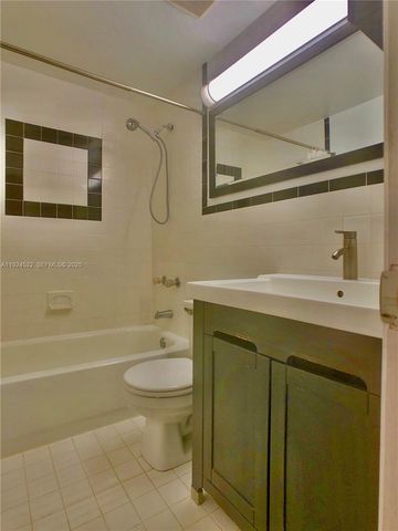 1127 Euclid Ave 203, Miami Beach, FL 33139