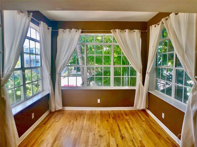 1127 Euclid Ave 203, Miami Beach, FL 33139