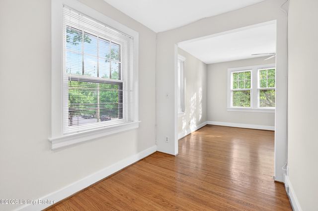 1300 Everett Ave APT 3, Louisville, KY 40204