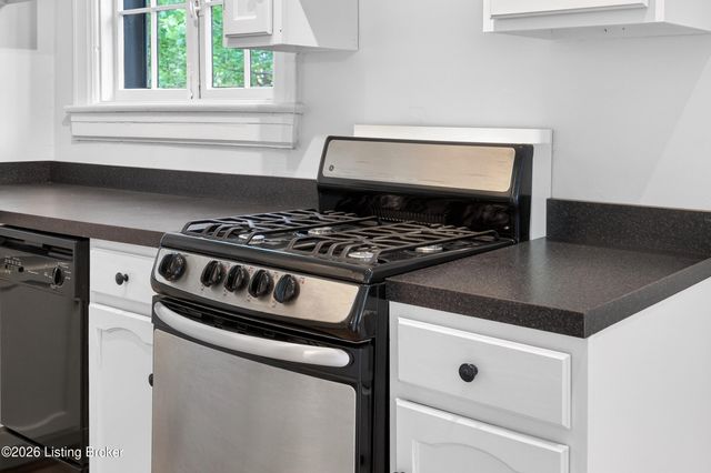 1300 Everett Ave APT 3, Louisville, KY 40204