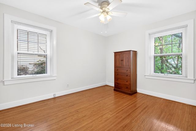 1300 Everett Ave APT 3, Louisville, KY 40204