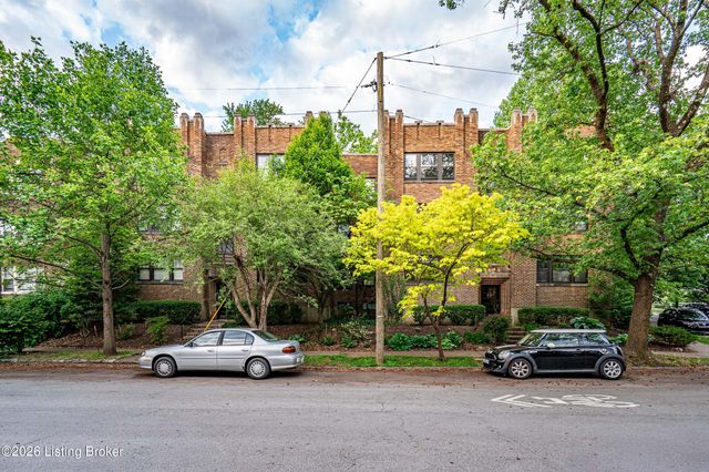 1300 Everett Ave APT 3, Louisville, KY 40204