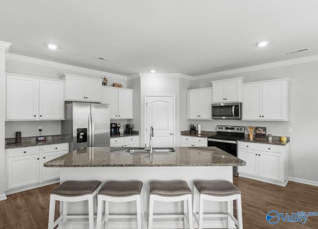 123 Barn Trail Way, Toney, AL 35773