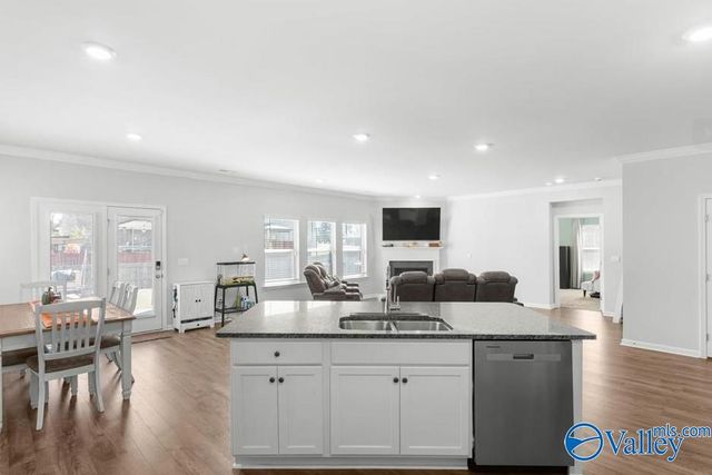 123 Barn Trail Way, Toney, AL 35773