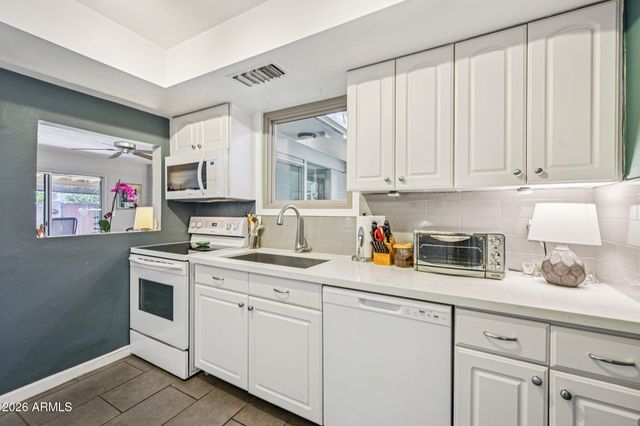 5538 N 10TH Street, Phoenix, AZ 85014