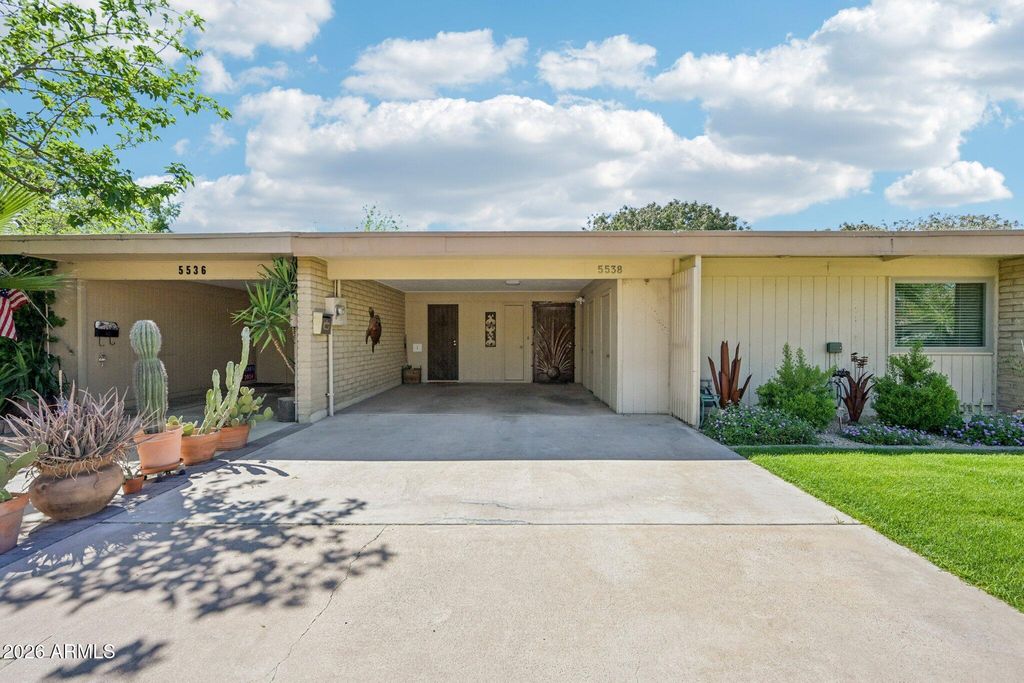 5538 N 10TH Street, Phoenix, AZ 85014