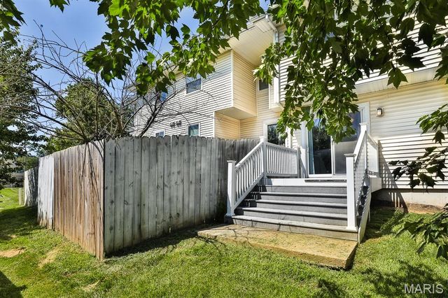 139 Condor Court 139, St Charles, MO 63303