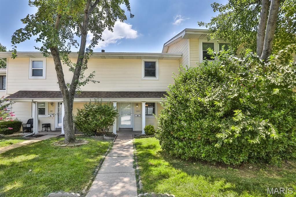 139 Condor Court 139, St Charles, MO 63303