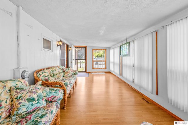 6517 Gilmore Avenue, Omaha, NE 68107