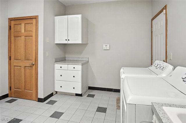 678 Wall Road, Wadsworth, OH 44281