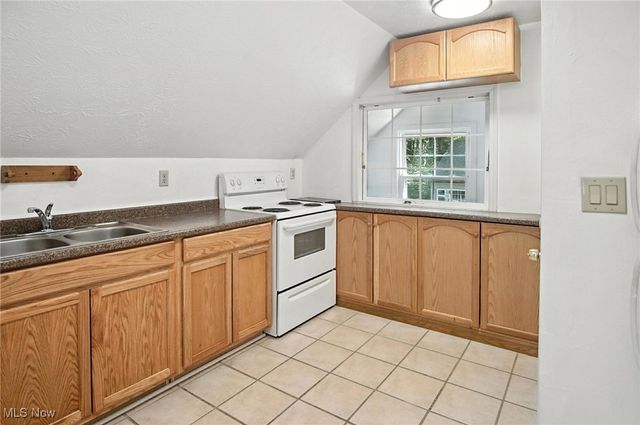 678 Wall Road, Wadsworth, OH 44281