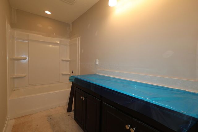 7020 Sanctuary Drive NW, Pickerington, OH 43147