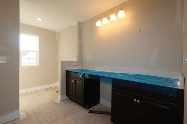 7020 Sanctuary Drive NW, Pickerington, OH 43147