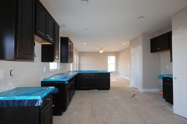 7020 Sanctuary Drive NW, Pickerington, OH 43147