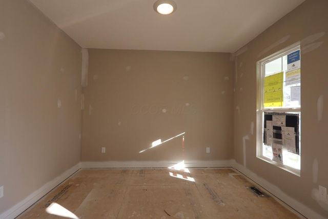 7020 Sanctuary Drive NW, Pickerington, OH 43147