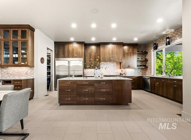 1300 W Windbreaker Ln, Eagle, ID 83616