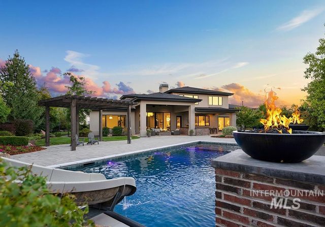 1300 W Windbreaker Ln, Eagle, ID 83616