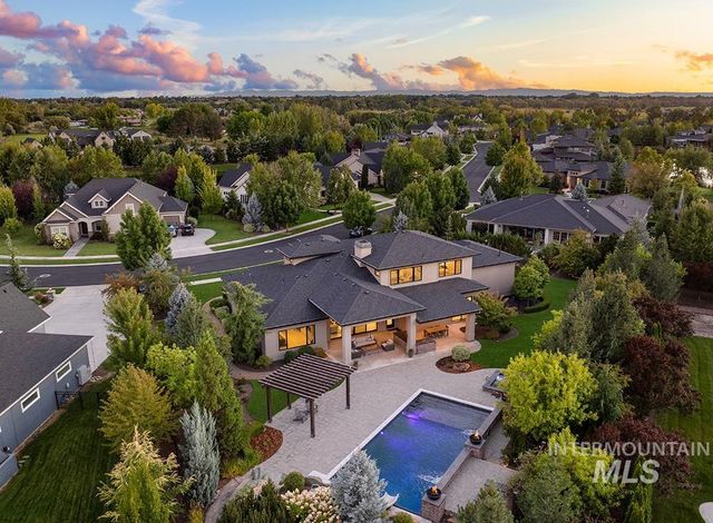 1300 W Windbreaker Ln, Eagle, ID 83616