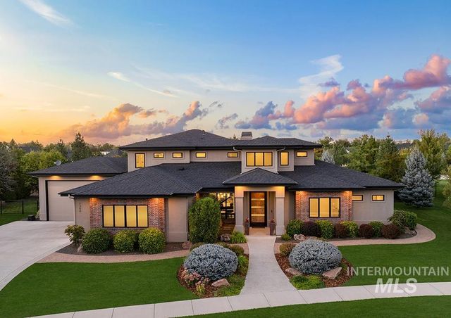 1300 W Windbreaker Ln, Eagle, ID 83616