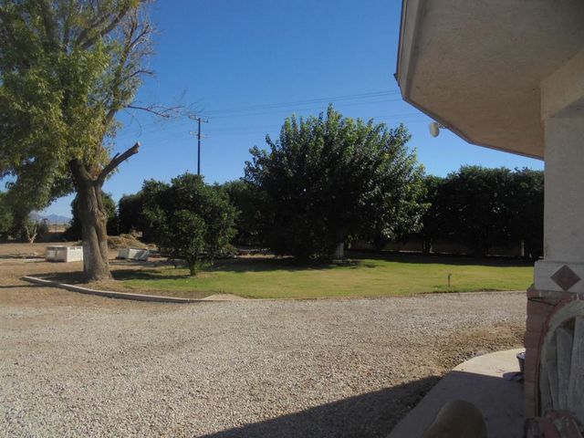 2265 E Chanslor Way, Blythe, CA 92225