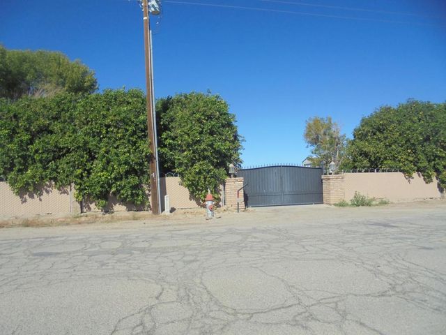 2265 E Chanslor Way, Blythe, CA 92225