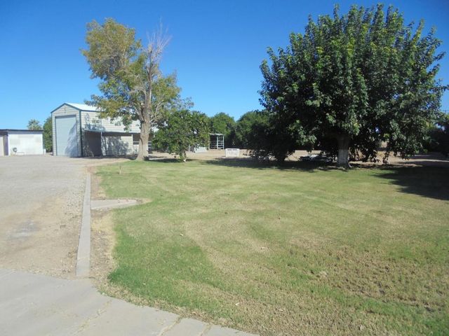 2265 E Chanslor Way, Blythe, CA 92225